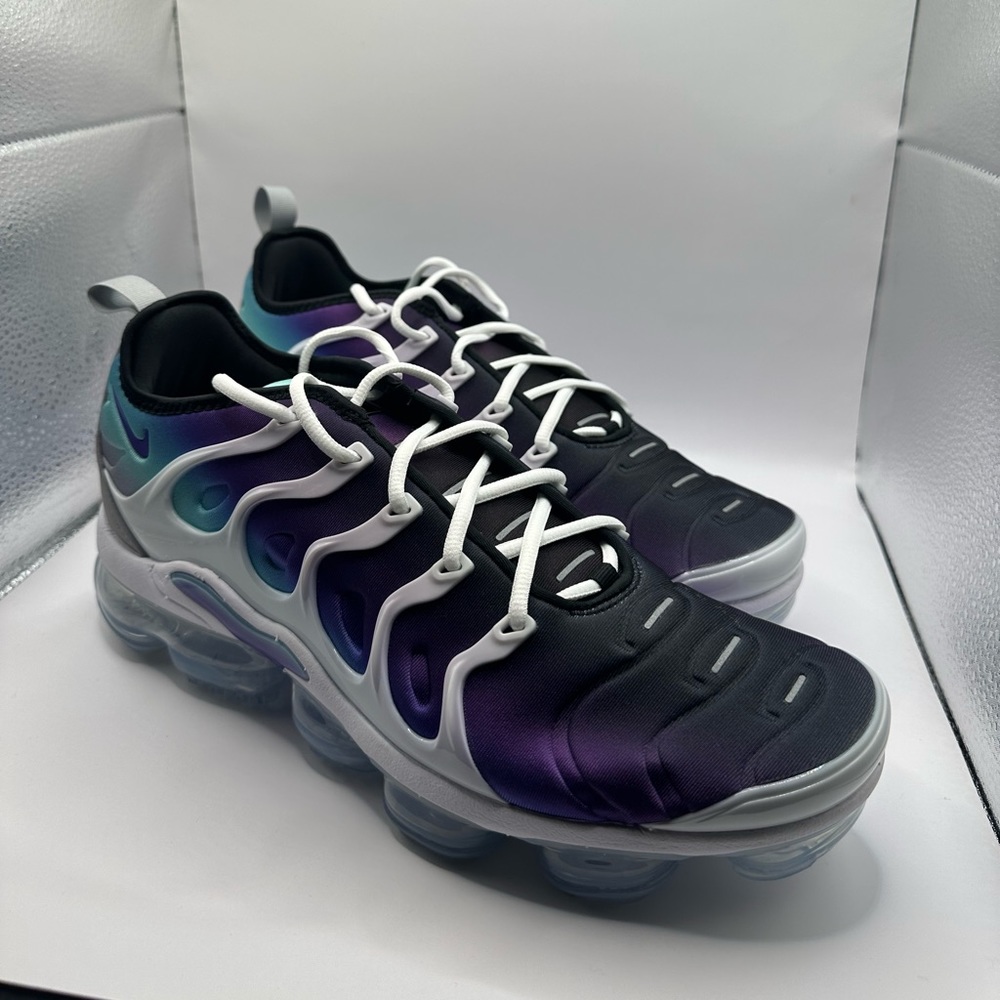Nike Air Vapormax Plus ‘Grape’ (924453 101)
